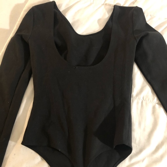 ARITZIA WILFRED BODYSUIT SIZE SMALL - Picture 2 of 3